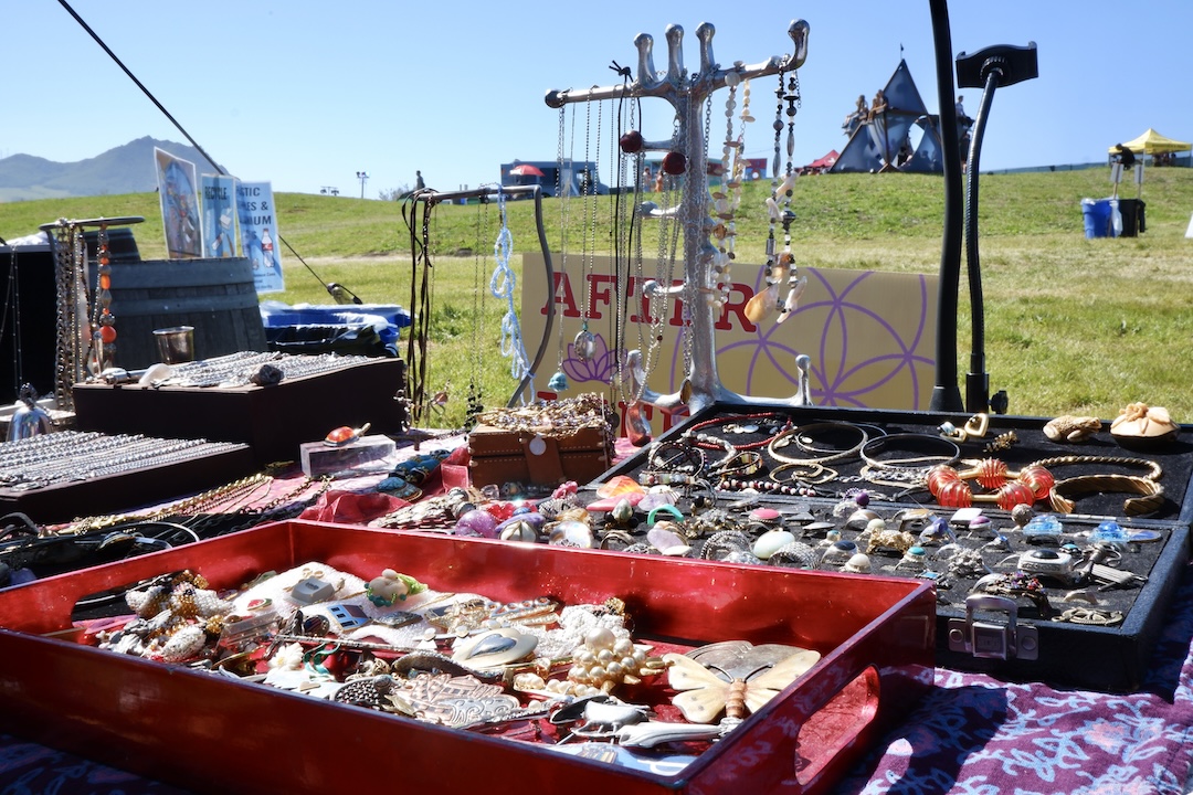 FD550332-E9DF-402E-98C1-9BBC95BEF3B6_1_201_a