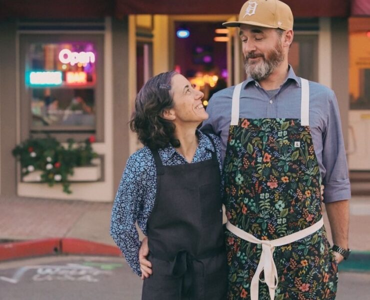 Jan's Place vinyl bar